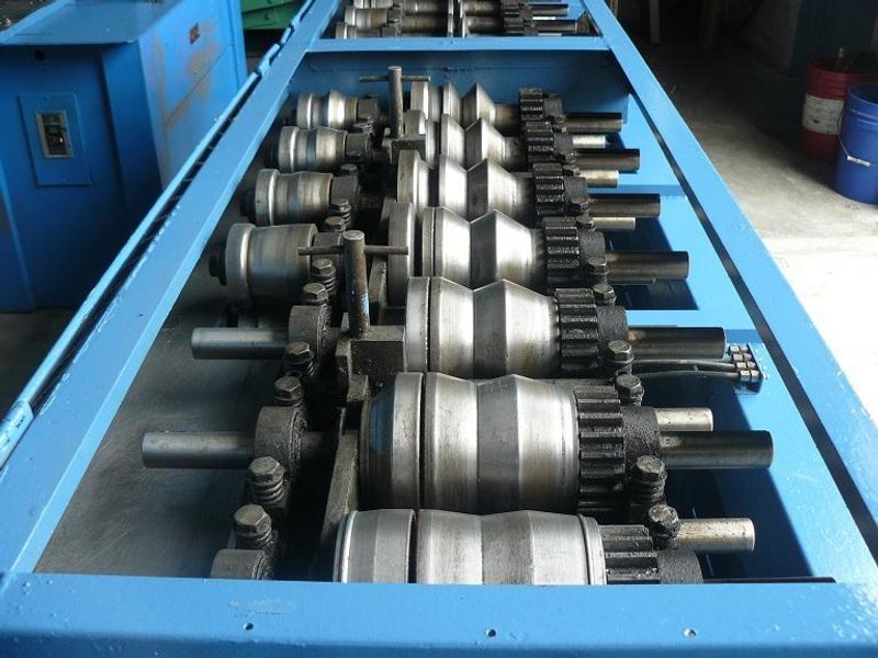 20 Ga. Lockformer Adjustable Bar Cleat Rollformer Triplex Model 14