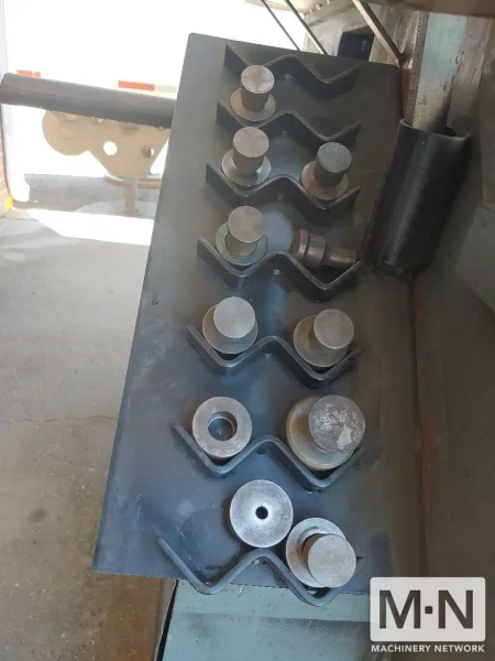 1989 SCOTCHMAN 9012 IRONWORKER