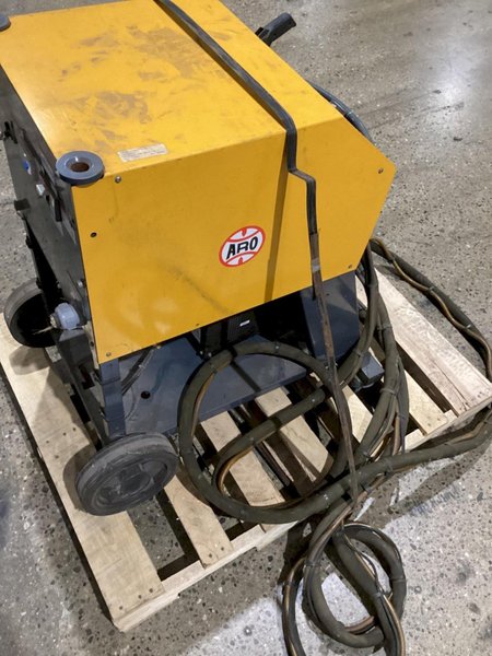 ARO ERGOWELD 14K V4 Mobile Spot Welder USED