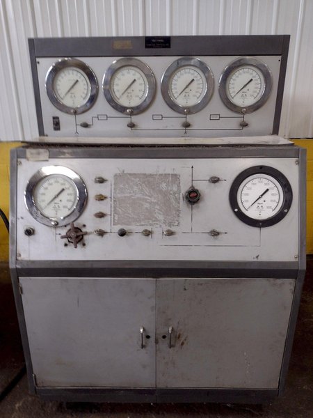 THOMPSON HYDRAULIC CYLINDER / PUMP TEST BENCH SYSTEM: STOCK #16585