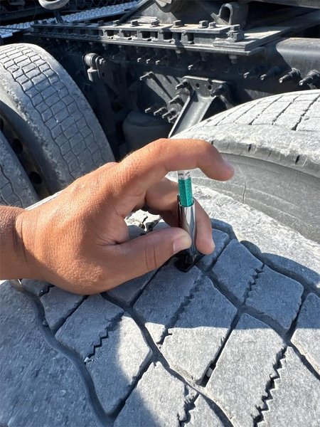 2024 Volvo VNL64T860 4V4NC9EH6RN656675