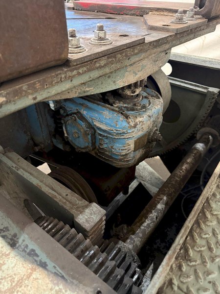 6,000 LB WORTHINGTON MODEL 60P WELDING POSITIONER. STOCK # 1113325.