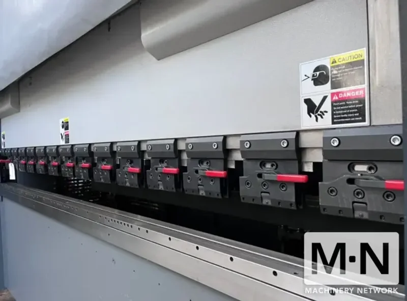 BYSTRONIC XPRESS 100/3100 CNC Press Brake, 2022