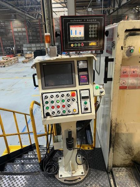 Chun-Zu Model CBP-206L Bolt Former