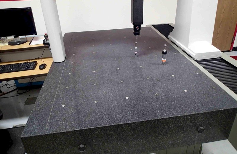 10.12.8 Insight 10128 CMM Inspection Machine, 2012- 40″ x 48″ x 32″ Travels, Renishaw Probe &amp; Scales