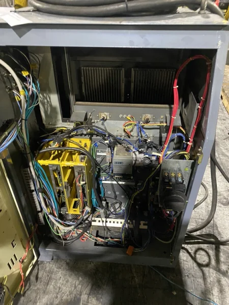 FANUC – R-2000iA/165F w/ R-J3iB Controls USED **Teach Pendant NOT INCLUDED