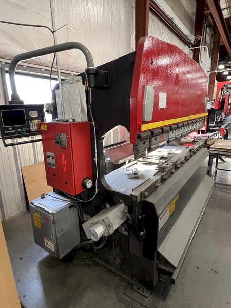 80 TON x 8&#039; AMADA MODEL #RG-80 HYDRAULIC PRESS BRAKE WITH HURCO BACK GAUGE: YOBRO #24533