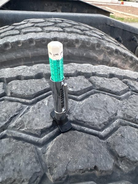 2020 Freightliner Cascadia 1FUJHHDV3LLLC1684