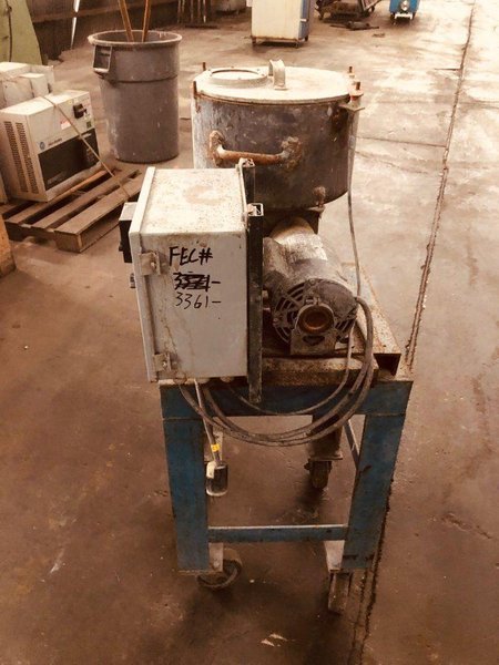 SIMPSON 1/2 HP 1 Gallon Simpson MixMuller, C/S