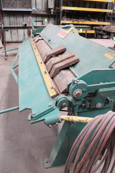 8' X 14 GAUGE NATIONAL MODEL #U6-9614 BOX &amp; PAN FINGER BRAKE: YOBRO #25800