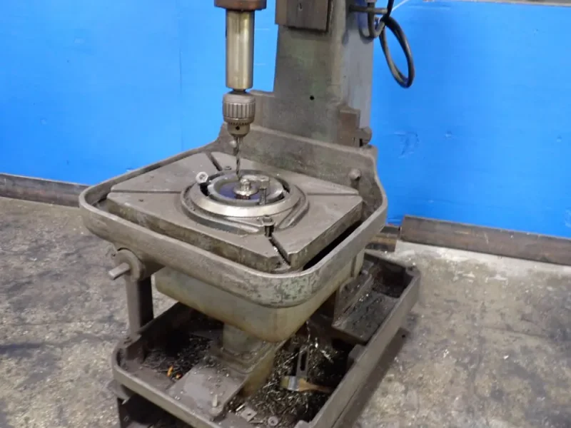 CINCINATTI BICKFORD 21" DRILL PRESS