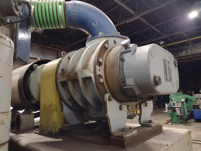 40 HP DEMARCO MAX VAC MODEL #XR40E8 INDUSTRIAL VACUUM &amp; HOPPER: STOCK #19483