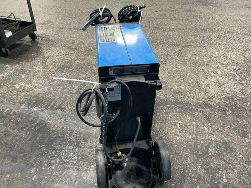 MILLER 150/184/210 A WELDER  -  SYNCROWAVE 210