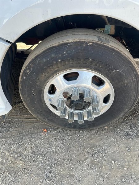 2022 Kenworth T680 1XKYD49X5NJ499897