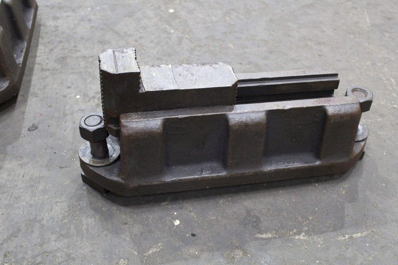 7-1/2&#039; X 2-1/2&#039; CHUCK JAWS: STOCK 72353