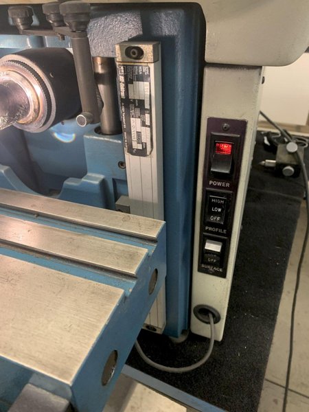 14&quot; DELTRONIC Model DH14 Bench Top Optical Comparator