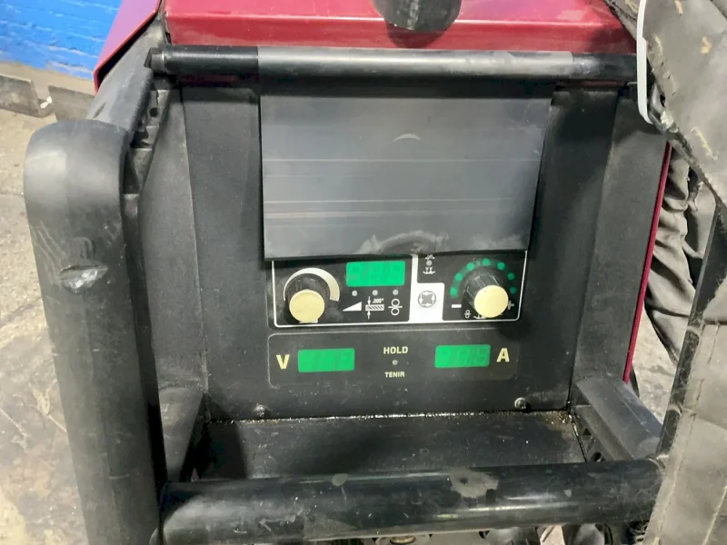 THERMAL ARC 320 A WELDER  -  320SP