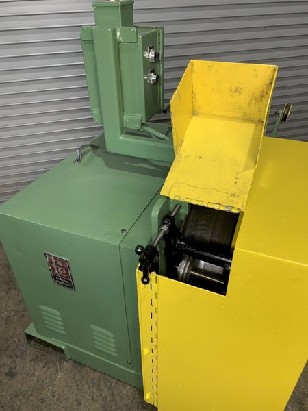 Fastener Engineers Model DTHA-0220 In Line Wire Drawer