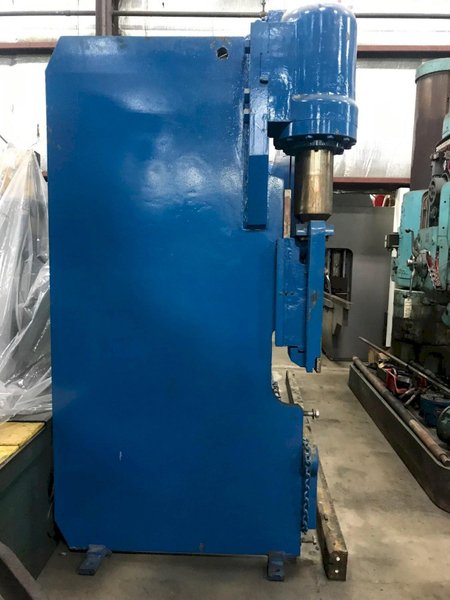 165 TON X 14' PACIFIC HYDRAULIC PRESS BRAKE: STOCK# 69651