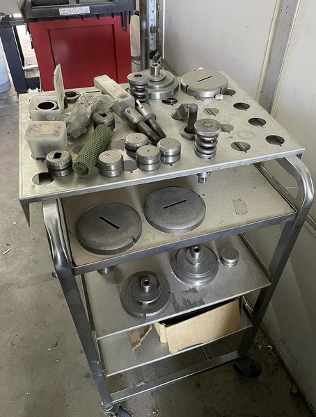 STRIPPIT U-1000-XP-OIPB TURRET PUNCH WITH TOOLING. STOCK # 0432426