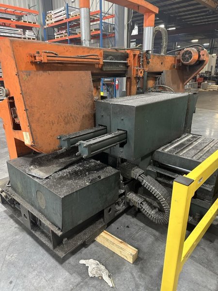 22″ x 30″ Cosen C-7656RNC Horizontal Dual Column Band Saw, 2013 – Digital Control