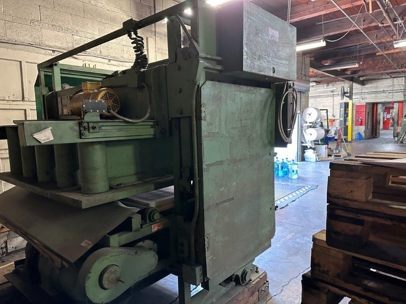 44 Ton Ormont DU-44 4 Stroke Receeding Head Clicker Press
