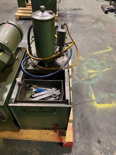 Kinefac Model MC-5-F Cylindrical Thread Roller