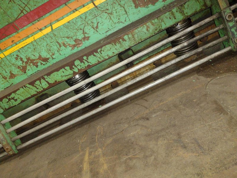 10&#039; X 1/4&quot; ACCURPRESS MODEL #825010 LP HYDRAULIC SHEAR: YOBRO #24451