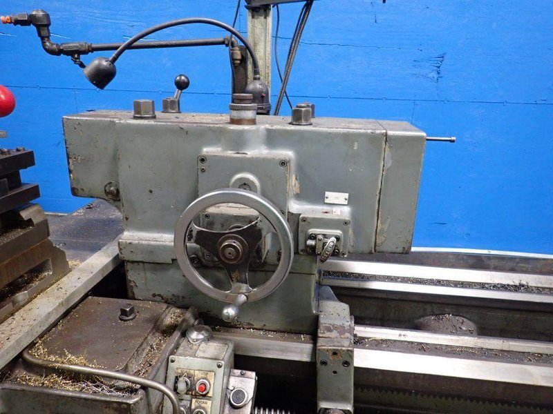 AMERICAN / A WYLE COMPANY 25" X 120" LATHE