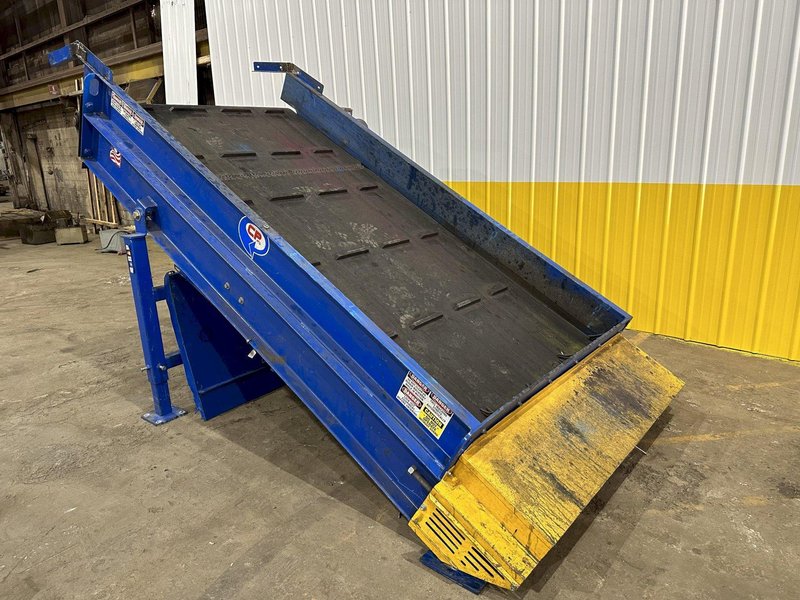 35’ X 60” CP MANUFACTURING MODEL #3495991 CONVEYOR SORTING SYSTEM, WITH DUMP BIN &amp; EXIT DISCHARGE: STOCK #19720