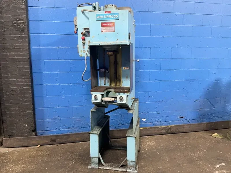 DENISON 4 TON MULTIPRESS   -  WR45L 0-309SS1  S.0.  92633-D