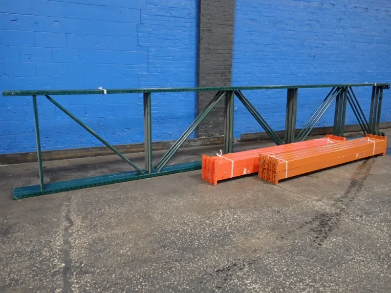 42" X 252" PALLET RACKING LOT  -  TEAR DROP