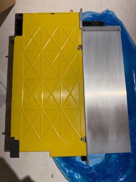 FANUC A06B-6222-H015#H610 SERVO DRIVE AND AMPLIFIER NEW