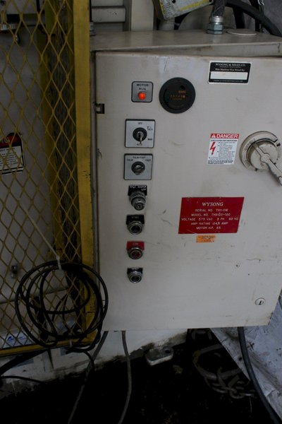 100 TON X 10' WYSONG HYDRAULIC PRESS BRAKE: STOCK #76648