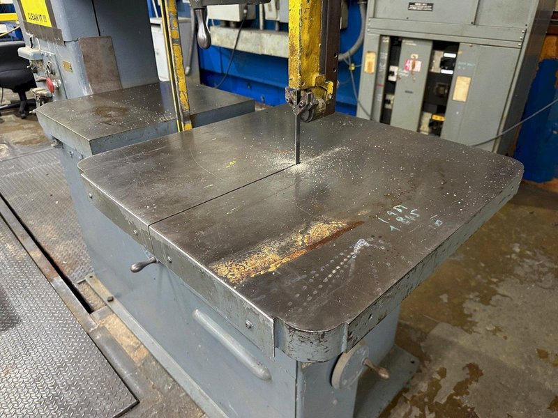 36&quot; DOALL MODEL #3613-1 VERTICAL BANDSAW: YOBRO #24515