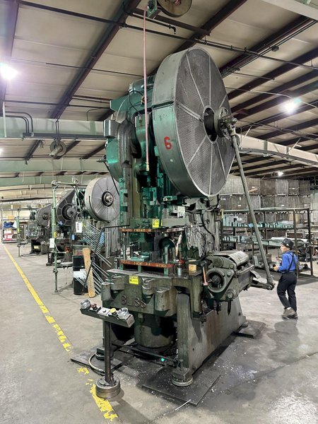 95 TON BLISS MODEL #28 OBI PRESS. STOCK # 0637623