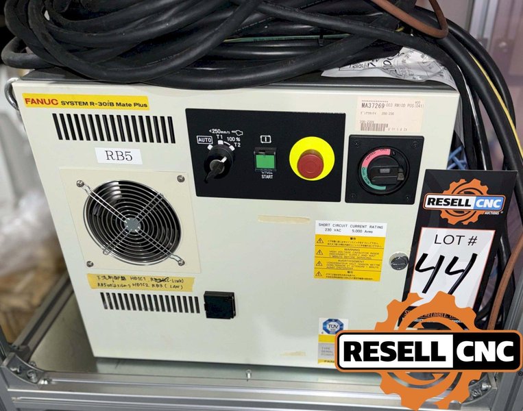 2021 Fanuc M-10iD/12 Robot