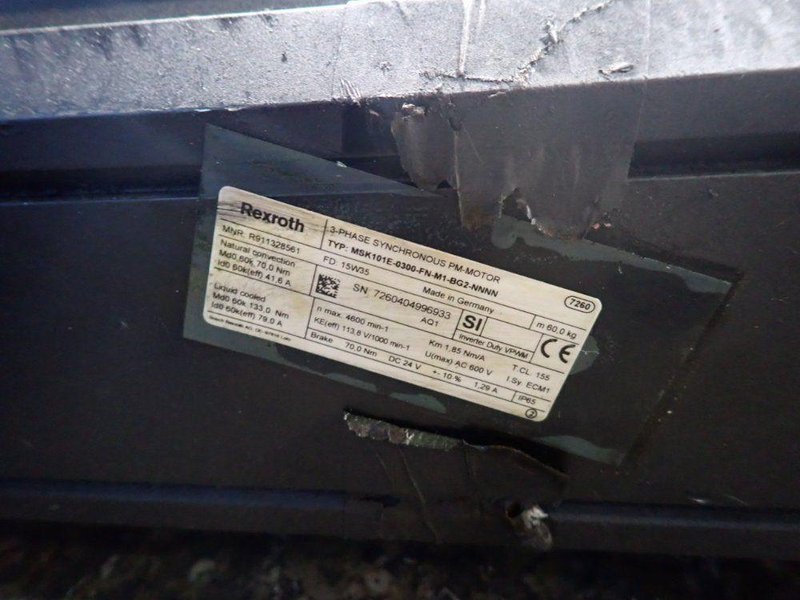 REXROTH SERVO MOTOR  -  MSK101E-0300-FN-MI-BG2-NNNN