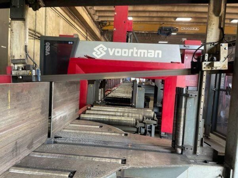 2015 VOORTMAN V630 3-AXIS BEAM DRILLING AND MILLING MACHINE – INCLUDES 50″ VB1250 SAW