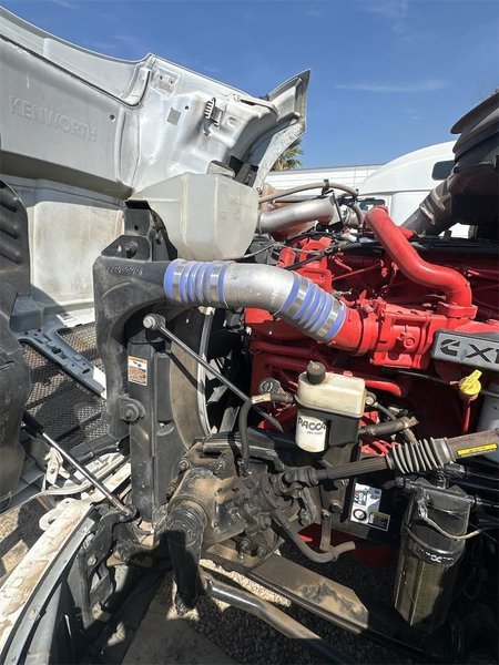 2022 Kenworth T680 1XKYD49X5NJ499897