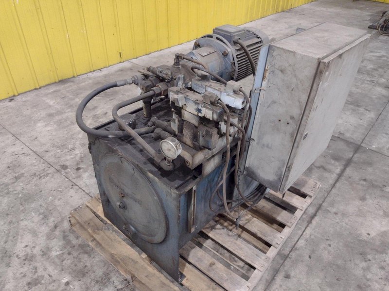 8.2 KW ASEA SPERRY VICKERS HYDRAULIC UNIT: STOCK #23474