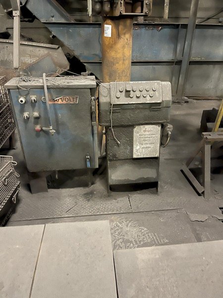 BMM model bt6 rollover molding machine, model l645, s/n dv12093 with controls