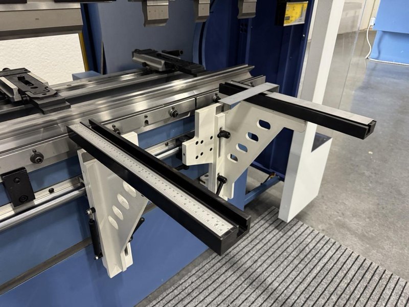 44 Ton x 4′ Otinus PRO PBE-1204-DA58, Electric Press Brake, 2023 – Brand New, Delem DA-58T Control, In Stock, Install &amp; Training Included