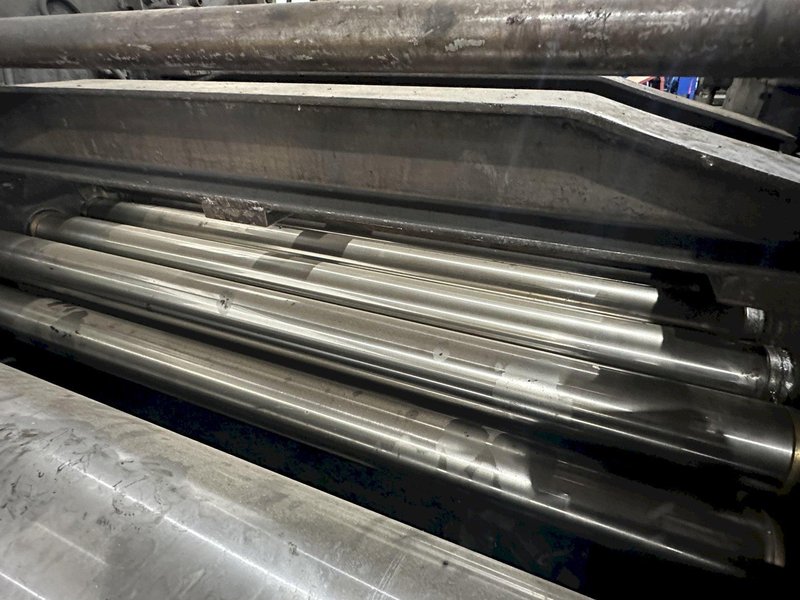 48" X 14 GAUGE AUTOMATIC FEED MODEL 13-32-48 13 ROLL STRAIGHTENER LEVELER: STOCK 19766