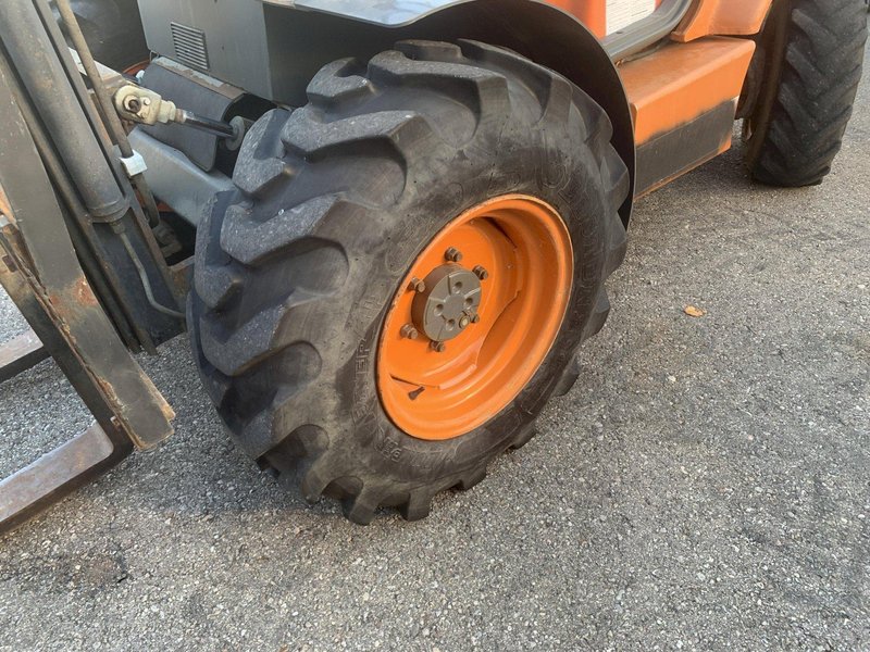 AUSA Model CH 250 X4 Rough Terrain Fork Lift 5500 lbs capacity