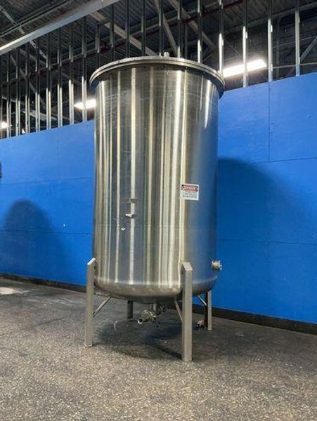 1700 GAL S/S TANK
