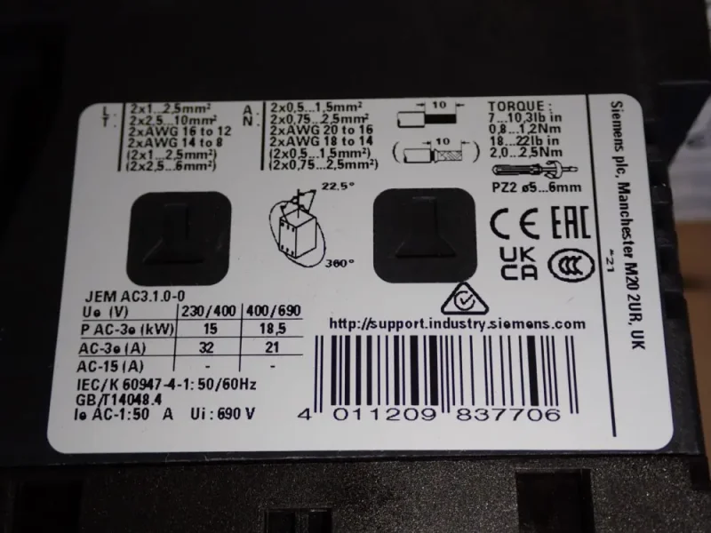 SIEMENS CONTACTOR  -  3RT2027-1BB44-3MA0