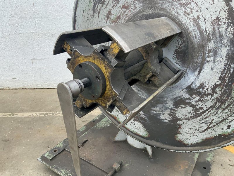 6000 LB X 20" SAMCO DOUBLE END COIL REEL: STOCK #81146