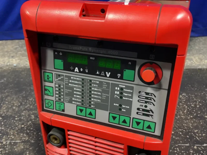 FRONIUS 400 A WELDER  -  TRANSPULS SYNERGIC 4000 MV