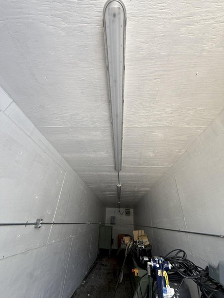 40' KAWASAKI SHIPPING CONTAINER, WITH POWER &amp; INSULTED WITH HEAT: YOBRO #25220